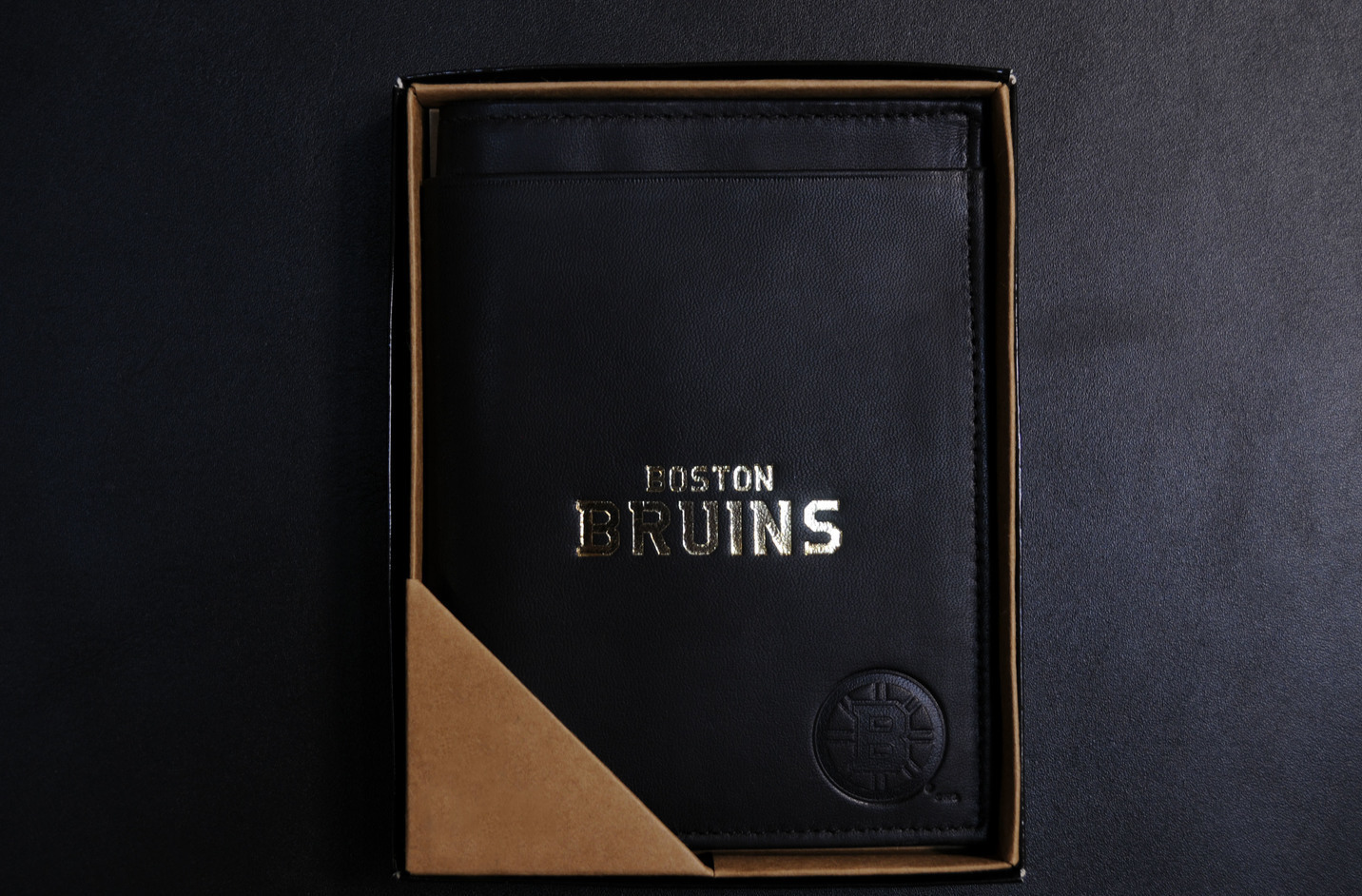 тиснение тиснение